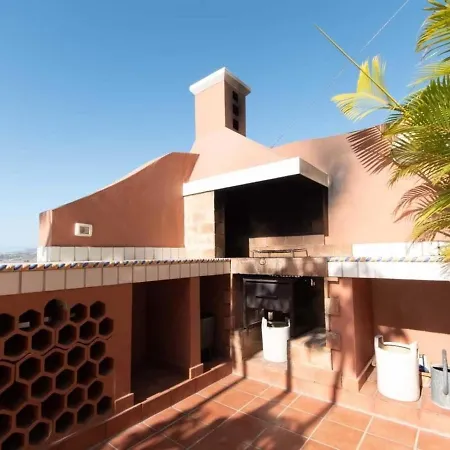 San Eugenio - A48700 Costa Adeje (Tenerife)